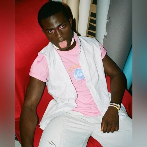 In Private Bianca's T-Shirt in Pink - Picture 7 of 8